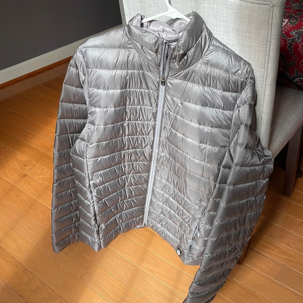 Men’s REI Co-op lightweight puffer, gray, size L